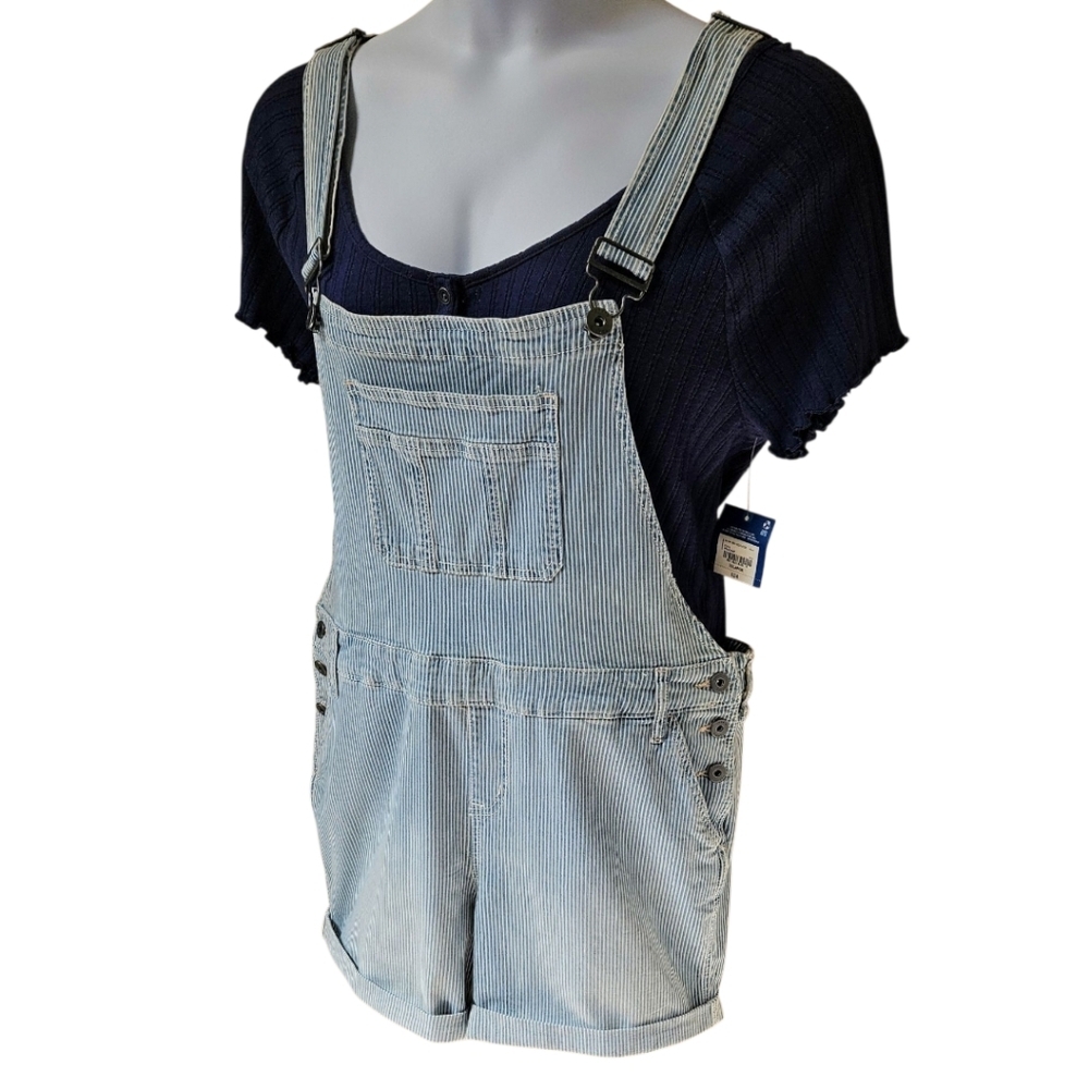 Torrid Size 18 Light Blue Denim Railroad Stripe Overall Shorts  with Pockets NWT - Picture 7 of 16